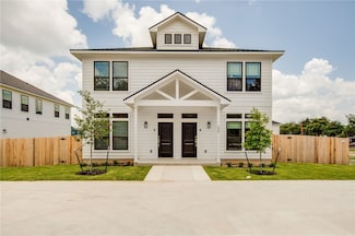 403 Nimitz St, College Station, TX 77840