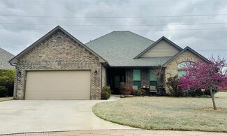 1250 Troon Cir, Shawnee, OK 74801