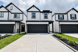 3024 Crown Gate Dr, Houston, TX 77047