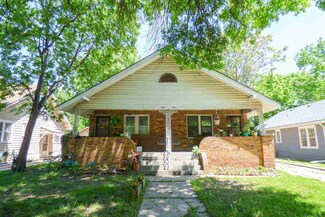532 N Crestway St, Wichita, KS 67208