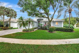 13245 Alhambra Lake Cir, Delray Beach, FL 33446