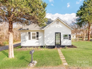 718 Grover St, Gastonia, NC 28054