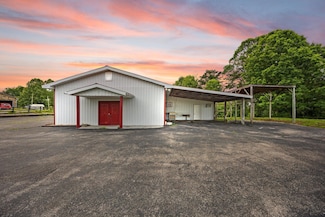50 Apostolic Ln, London, KY 40741