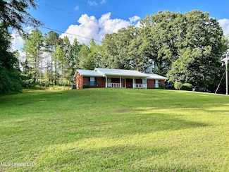 2505 Center Crossing Rd, Kosciusko, MS 39090