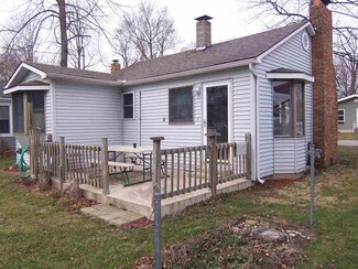 8541 E Asbury Ln, North Webster, IN 46555