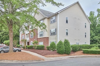 4712 Brighton Park Dr Unit 1B, Winston Salem, NC 27103