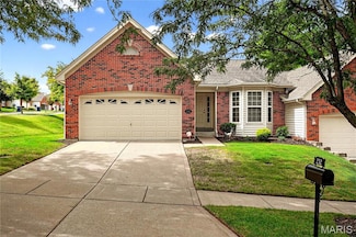 232 Cordovan Commons Pkwy, Chesterfield, MO 63017