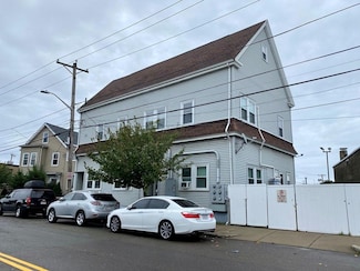 487-493 Lynn St, Malden, MA 02148
