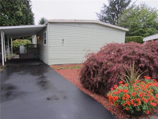 18425 NE 95th St Unit 97, Redmond, WA 98052