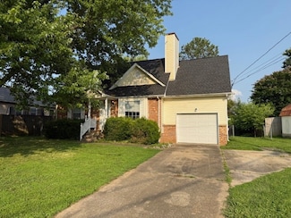 2011 Windroe Dr, Clarksville, TN 37042