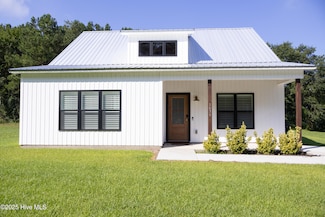 1679 N Nc 111 Hwy, Pink Hill, NC 28572