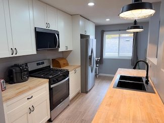 8765 Ironwood Ave S, Cottage Grove, MN 55016