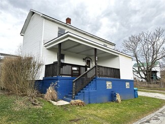 413 Warden St, Mount Pleasant, PA 15666
