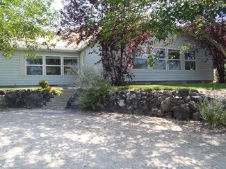 8024 Tut Ln, Melba, ID 83641