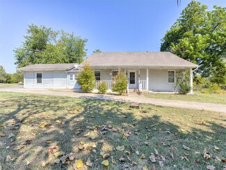 1800 Overholser Dr, Choctaw, OK 73020