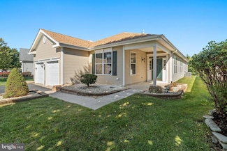 6 Mountain Stream Ct, Barnegat, NJ 08005