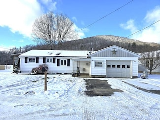 2122 Dunns Eddy Rd, Youngsville, PA 16371