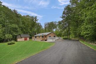 323 Shaw Rd, Northfield, NH 03276