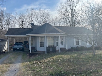 199 Moore Ln, Dowelltown, TN 37059