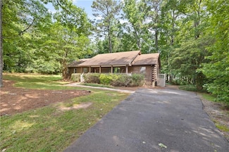 1071 Windy Creek Dr, Watkinsville, GA 30677