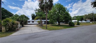 100 Pine Dr, Kenansville, FL 34739