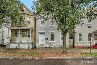 178 Townsend St, New Brunswick, NJ 08901