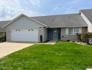 727 N 49th St, Quincy, IL 62305