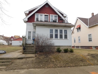 4047 N 6th St, Milwaukee, WI 53212