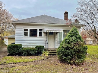 375 Bliss Ave, Conneaut, OH 44030