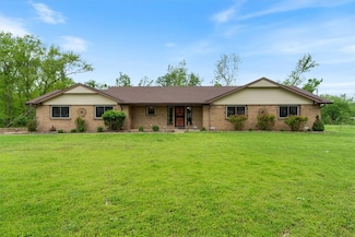 1480 Morgan Dr, Rogers, AR 72756