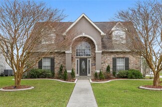 3825 Lake Lynn Dr, Gretna, LA 70056
