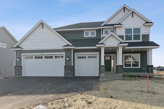 2106 Norway Ln, Hugo, MN 55038
