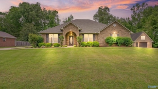 16562 Mulberry Ln, Athens, AL 35613