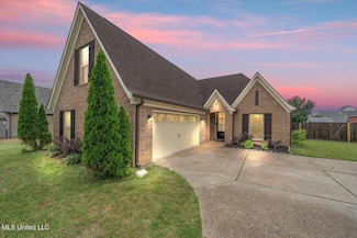 4258 Ridgemont Rd, Olive Branch, MS 38654