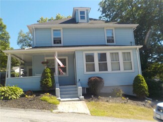 123 Baxter St, Woonsocket, RI 02895