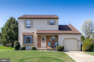 3 Cumberland Dr, Voorhees, NJ 08043