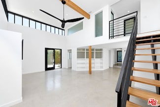 519 1/2 San Juan Ave, Venice, CA 90291