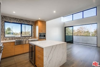 456 S Venice Blvd, Los Angeles, CA 90291