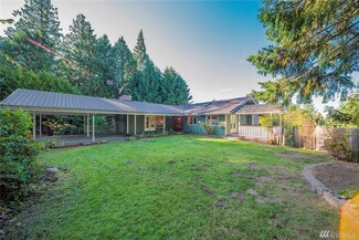12200 Scenic Dr, Edmonds, WA 98026