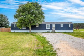 19327 Bebee Rd, Iowa, LA 70647