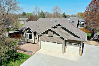 6083 175th St W, Farmington, MN 55024