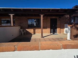 484 S La Canada Dr Unit B, Green Valley, AZ 85614