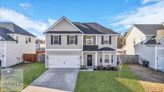 206 W Winn Ave, Fort Stewart, GA 31313