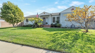 3814 Michelson St, Lakewood, CA 90712