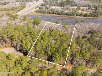 22 Blake Ln, Seabrook, SC 29940