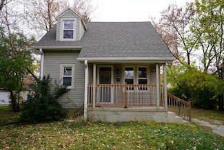 6570 N 54th St, Milwaukee, WI 53223