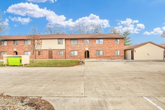 1802 Beck Dr Unit 7, Urbana, IL 61802