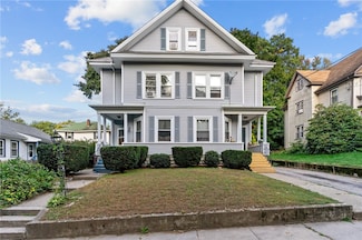 207 Highland St, Woonsocket, RI 02895