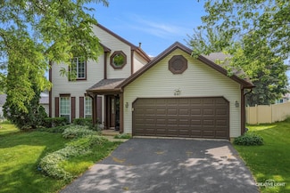 641 Natoma Dr, Elgin, IL 60120