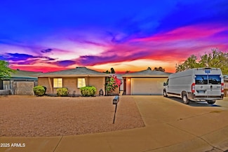 3450 W Kaler Dr, Phoenix, AZ 85051